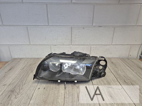 Volvo S80 2000 - 2006 koplamp links XENON 30655901 €150