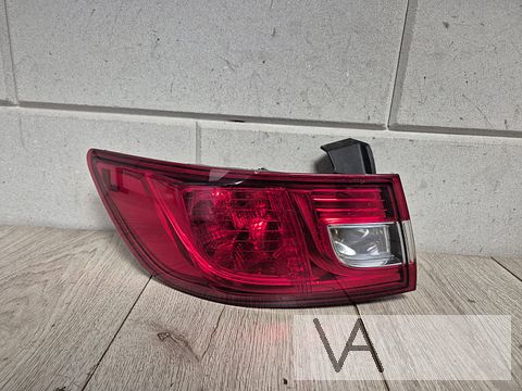 Renault Clio 4 2013 - 2020 achterlicht links op auto €20