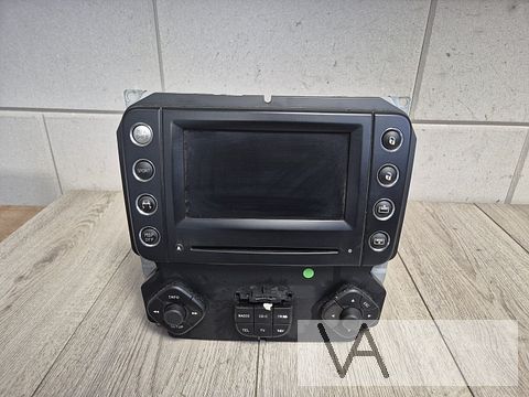 Maserati Quattroporte navigatie radio kachelbediening €400