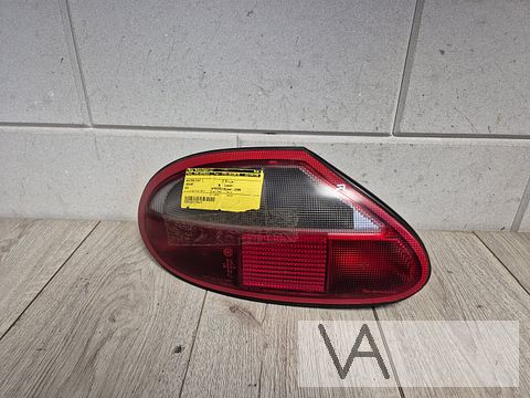 Jaguar XK Xk8 1996 - 2000 achterlicht links klein plekje €75