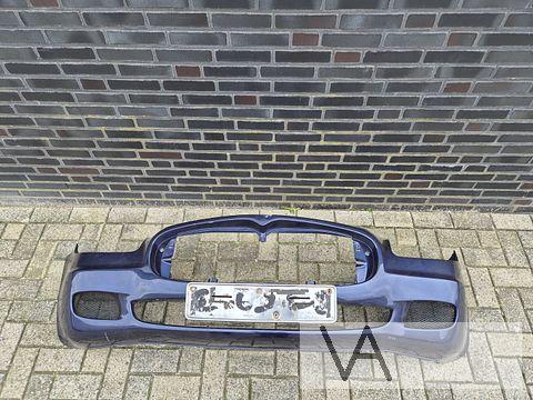 Maserati Quattroporte 2004 -2009 voorbumper blauw scheurvrij