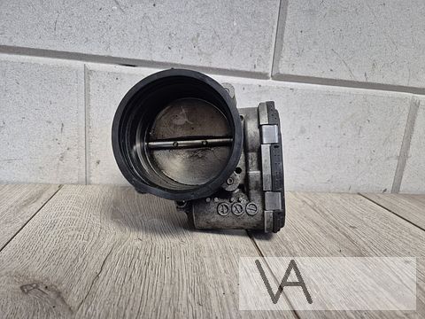 Maserati Quattroporte 2004 - 2012 gasklephuis 4.2 0280750101