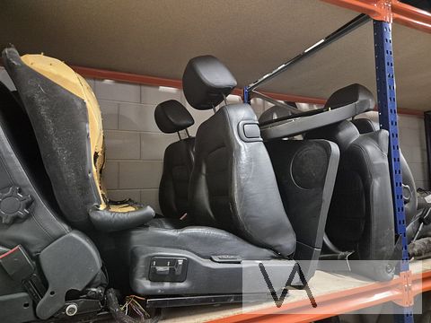 Peugeot 406 coupe 2002- 2005 interieur zwart leer elektrisch