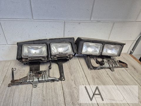 Mazda 929 coupe koplamp links rechts €200 /st 1982 - 1987