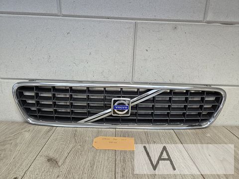 Volvo S40 en V50 2004 - 2007 blokjesgrille grille €100 mooi