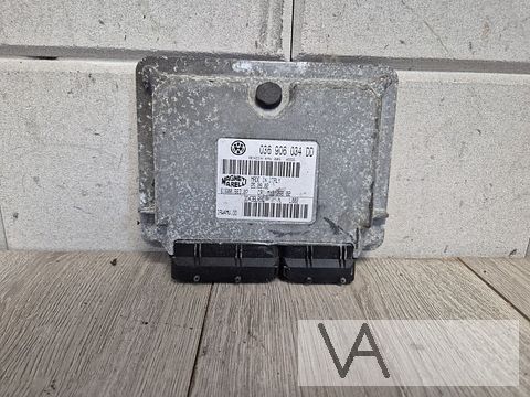 VW Polo 2001 -2005 ecu motorcomputer 1.4 benzine 036906034dd