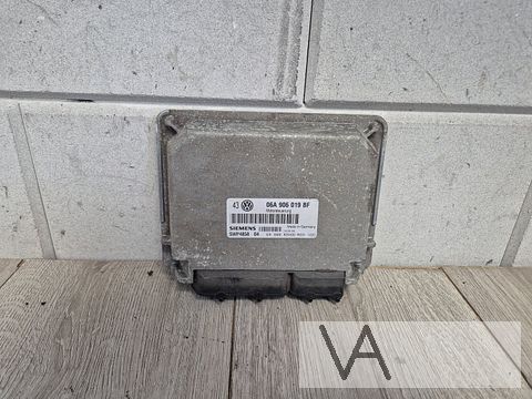 VW Golf 4 1998 - 2003 ecu motorcomputer 1.6 0a906019bf €30