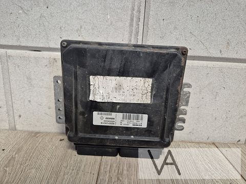 Renault Megane en Scenic 98-02 ecu motorcomputer 1.6 benzine