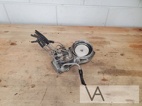 Porsche 924 2.0 benzine luchtweger K-jetronic spinnenkop