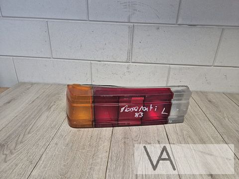 Achterlicht links Maserati Biturbo 1983 - 1993 schadevrij