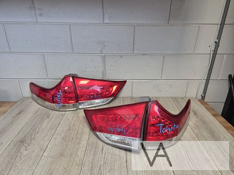 Achterlicht links / rechts Toyota Sienna 2010 - 2015