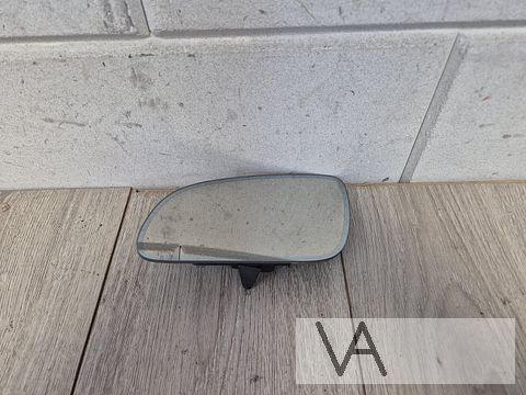Spiegelglas links zelfdimmend Audi A8 d3 2005 - 2009 €75