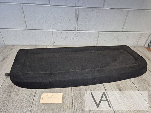 Hoedenplank voor een Ford Fiesta 7 2018 - 2025 geen touwtjes