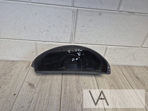 Tellerklok Cockpit Mercedes S klasse W220 a2205401411 €100