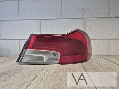 Achterlicht rechts led Volvo C70 facelift 09 - 13 31299412