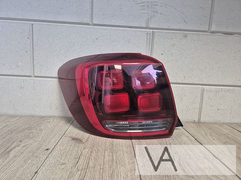 Achterlicht links Dacia Sandero 2016 - 2020 facelift €70