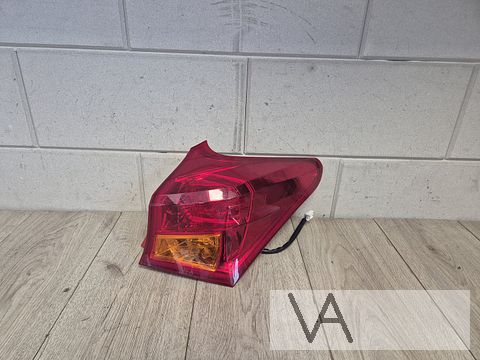 Achterlicht rechts Toyota Auris hatchback 2012 - 2016 €50