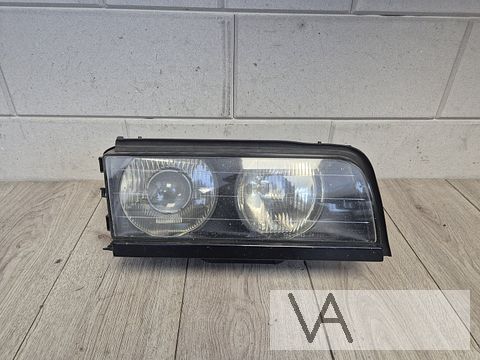 Koplamp rechts van BMW 7 serie E38 1994 - 1999 halogeen €100