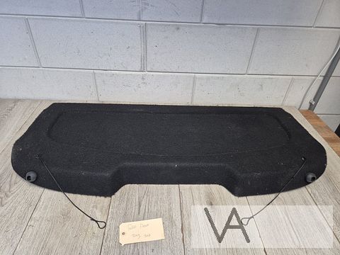 Hoedenplank voor een Ford Fiesta 2009 - 2017 origineel €49