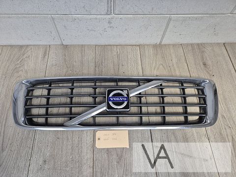 Grille in bumper Volvo S80 2006 tot 2012 niet schadevrij €40