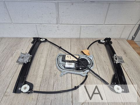 Raammechanisme links voor van VW New Beetle cabriolet €350