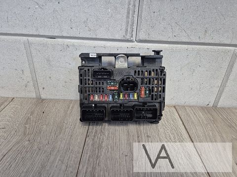 Zekeringkast BSM voor Peugeot 407 2004 tot 2010 9661681580