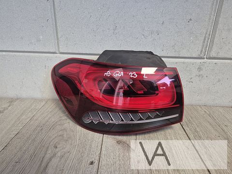 Achterlicht links Mercedes GLA / EQA vanaf 2020 a2479062901