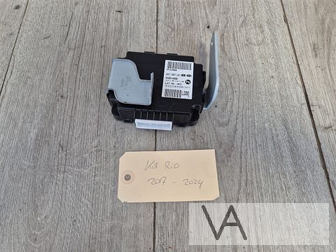 Gateway module voor Kia Rio / Stonic 2017 - 2024 95300h8000