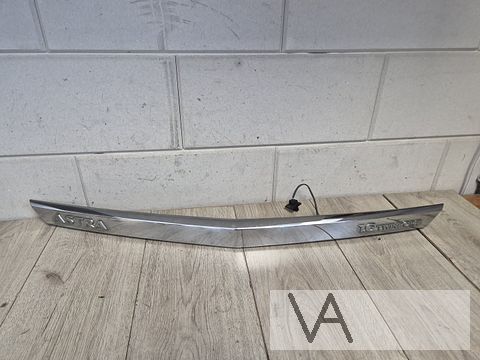 Achterklep handgreep met schakelaar voor Opel Astra H cabrio