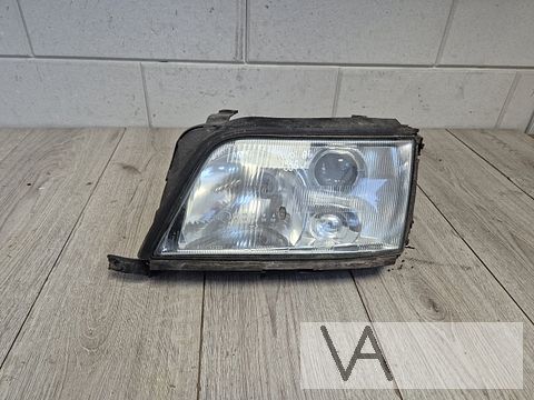 Koplamp links voor Audi A6 c4 1994 - 1998 origineel €50