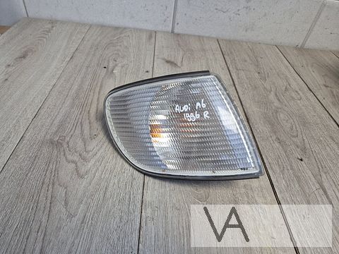 Audi A6 c4 1994 - 1998 knipperlicht rechts wit 145842 €20