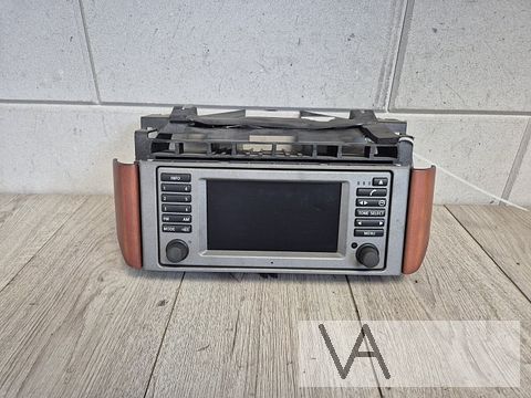 Radio navigatie met scherm van Range Rover 2002 - 2006 €150