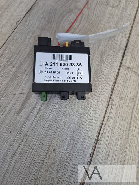 Module keyless entry van Mercedes E klasse W211 a2118203885