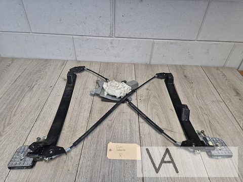 Raammechaniek rechts van de Ford Streetka 2002 - 2007 €100