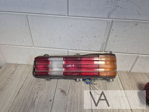 Achterlicht rechts Mercedes W123 1976 - 1985 met lamphouder