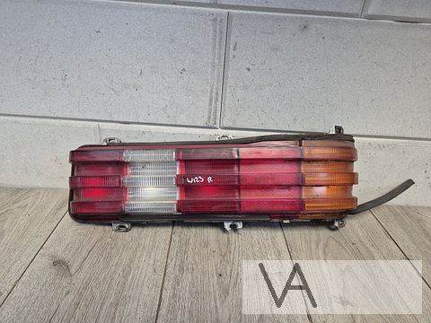 Achterlicht rechts Mercedes W123 1976 - 1985 met lamphouder