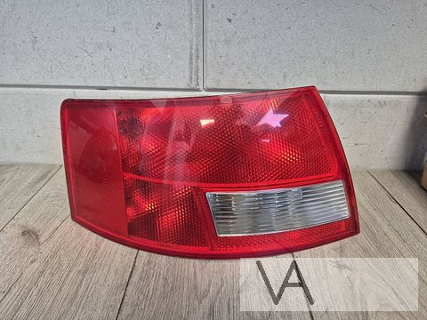 Achterlicht links van Audi A4 cabrio 2002 tot 2006 €150