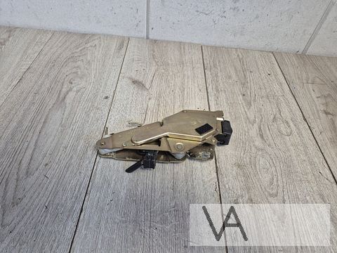 Tonneau / dak haak montagehaak slot van Mercedes SL R129