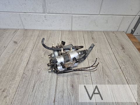 Brandstofpomp set van Mercedes SL R129 E W124 280 300 320