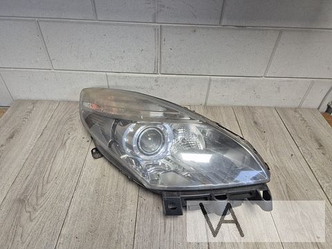 Koplamp XENON rechts van Renault Scenic 2009 tot 2013 €200