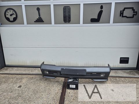 Voorbumper van Mercedes SL R129 1989 - 1996 SCHADEVRIJ €1250