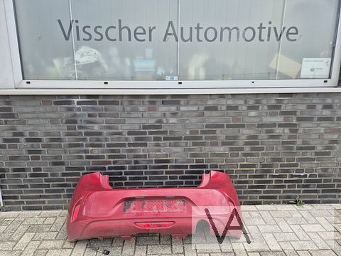 Achterbumper bumper Opel Corsa F 2019 - 2025 rood met balk