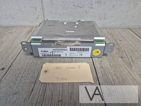 Navigatie radio module Peugeot 208 Opel Corsa 9833500080 €50