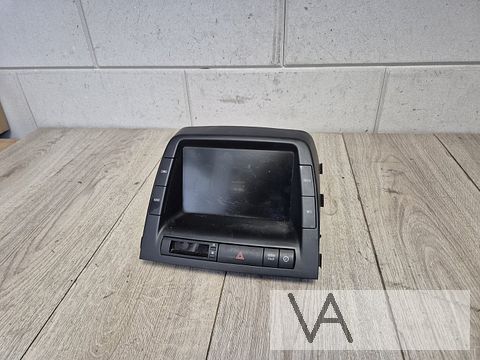 Navigatie kleuren display van Toyota Prius boordcomputer €99