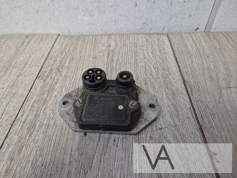 Ontsteking module voor Mercedes 190 / W124 a0025451832 m102