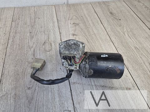 Ruitenwissermotor voor van Alfa Romeo Alfetta GT / GTV €100