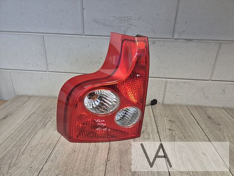Achterlicht links van Volvo XC90 2002 - 2007 klein plekje