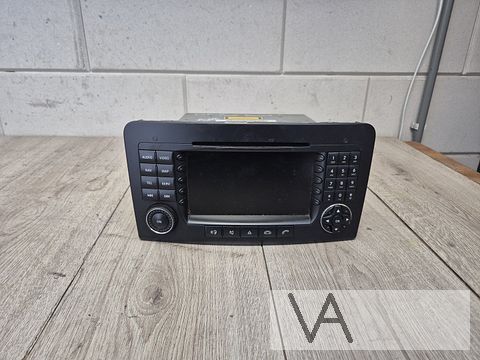Radio navigatie module scherm van Mercedes ML W164 2005-2013