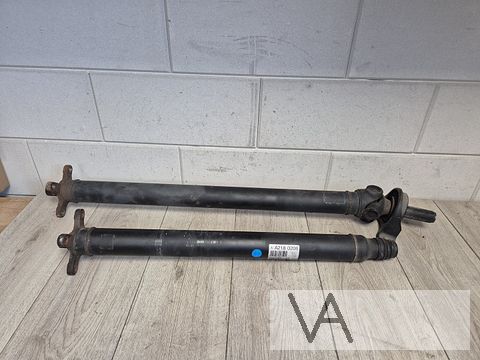 Cardanas tussenas van Mercedes CLS W218 AMG 2184100206 €100