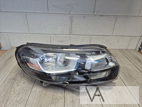 Koplamp rechts Opel Vivaro / Peugeot Expert 9808567680 €50
